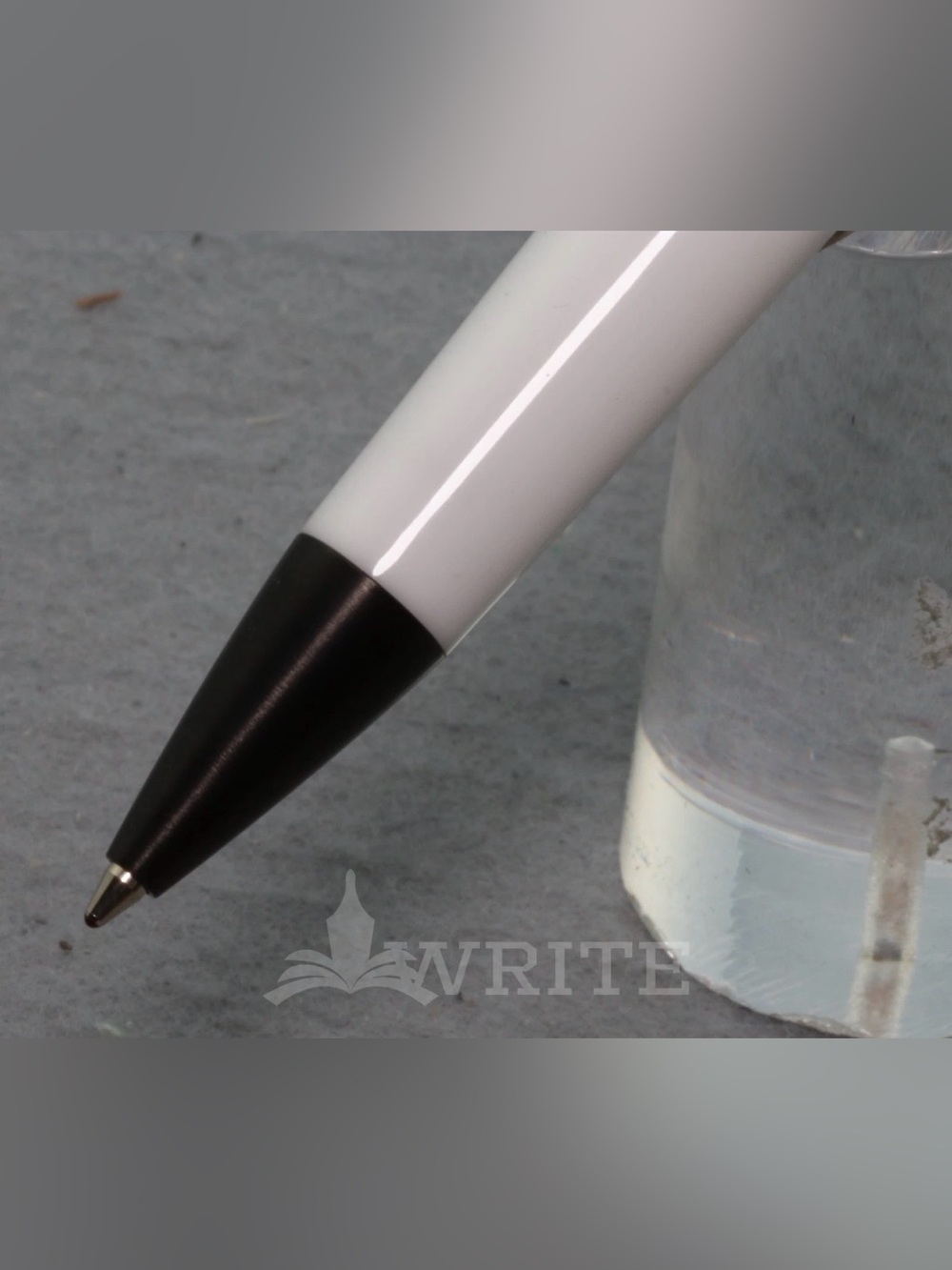 NEW Montegrappa Fortuna White/Ruthenium Ballpoint Pen – Made in Italy – Boxed - Picture 8 of 8